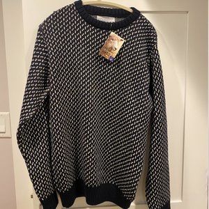 Guideboat Co. Nordeuropa Men's British Wool Sweater NWOT - L